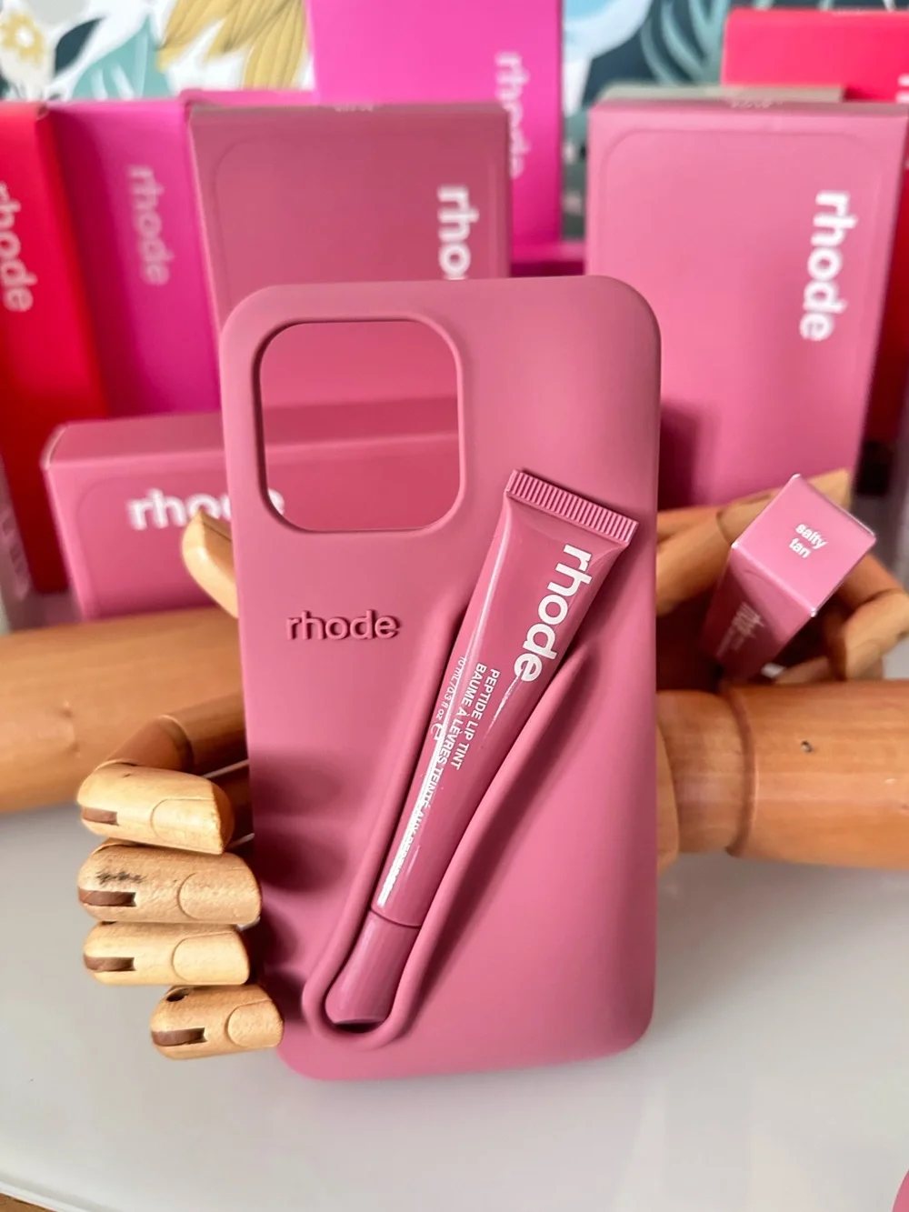 NEW Rhode Mauve Silicone Phone Case | Salty Tan NIB iPhone 14/15/16